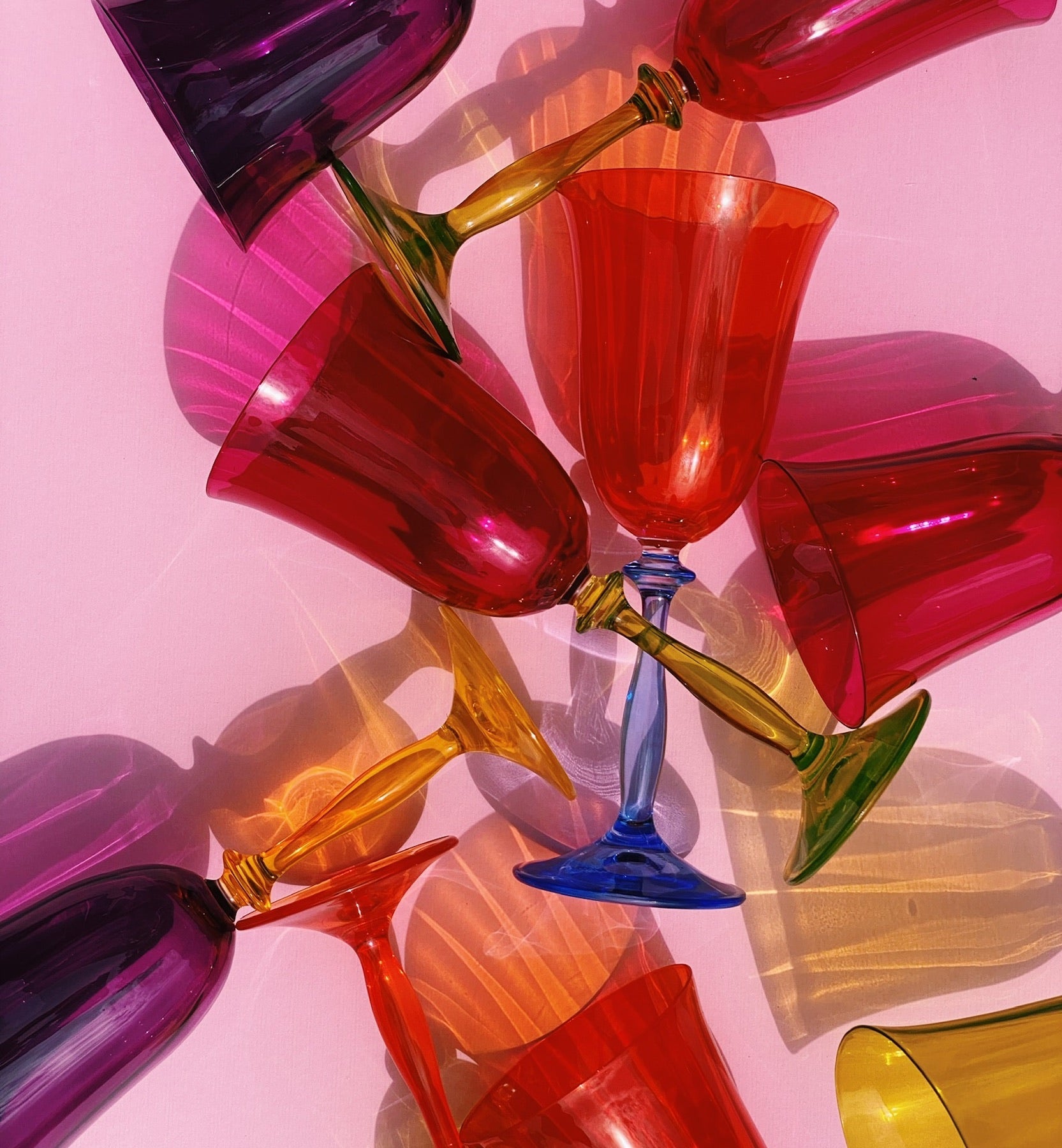 Juego de 4 copas de vino ópticas multicolores