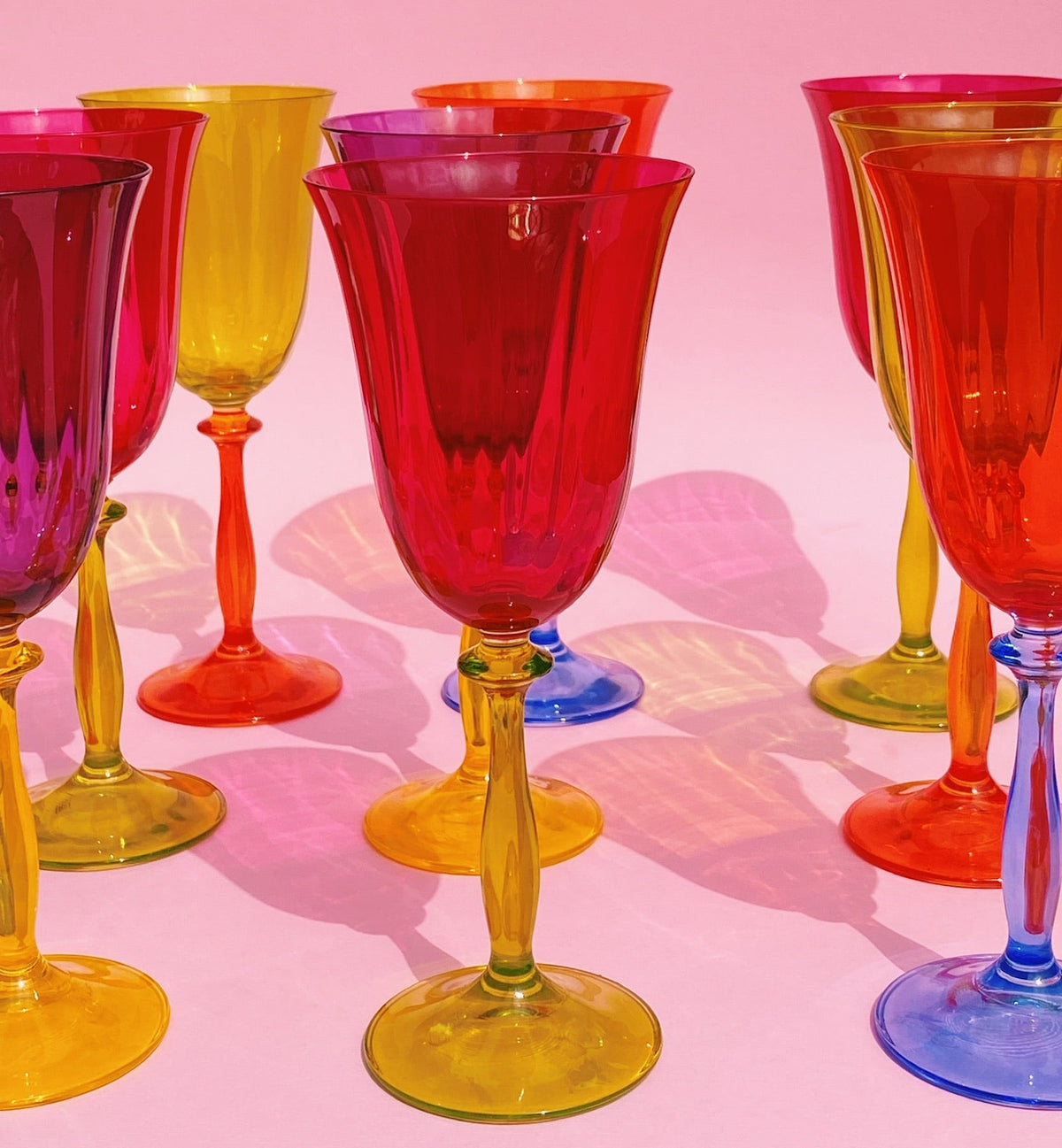 Juego de 4 copas de vino ópticas multicolores
